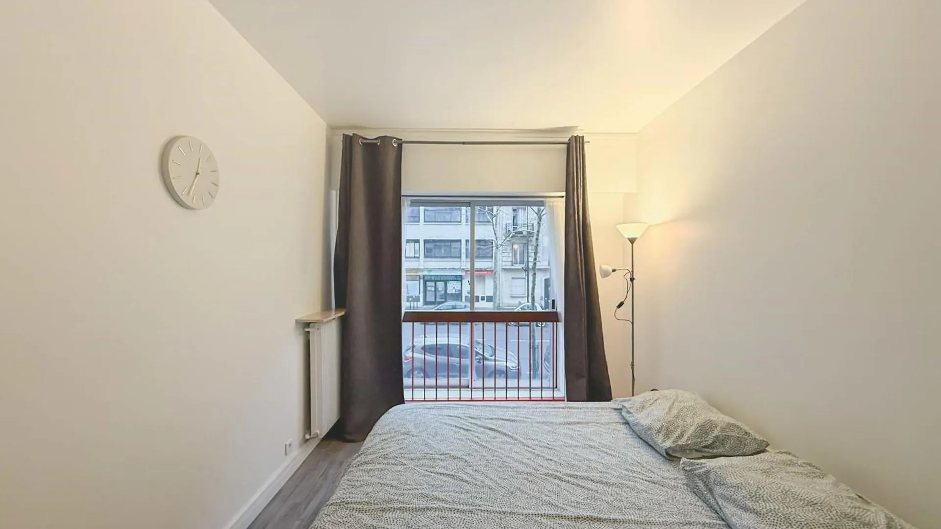Apartamento Flexliving - T2 - Philippe Auguste París 0*,  Francia